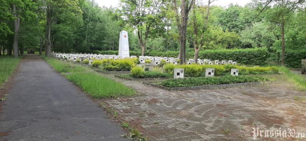 Кладбище советских войнов Грудзёнз, Польша