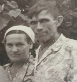 Дедушка с женой Бондаревой (Усик) Татьяной Платоновной