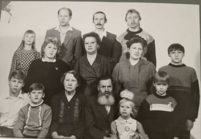 Семья Сухановых 1990 года