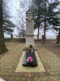 Мемориал воинам Красной армии Иваниска