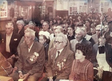 Встреча ветеранов (Киштыков Магомед Таубиевич во втором ряду слева первый)
