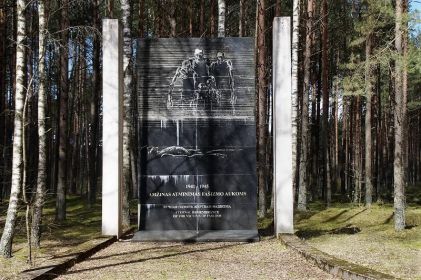 Мемориал на месте расположения концентрационного лагеря Oflag 53.
