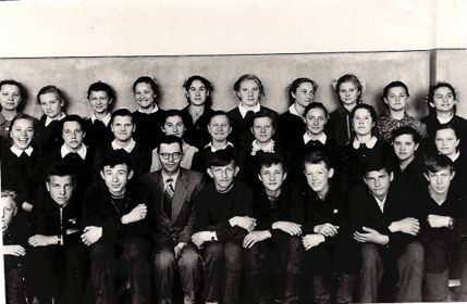 Со школьниками, 1959 - 1960