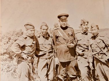 С боевыми товарищами