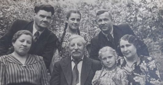 В семейном кругу