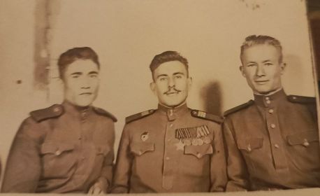 Фотография со службы