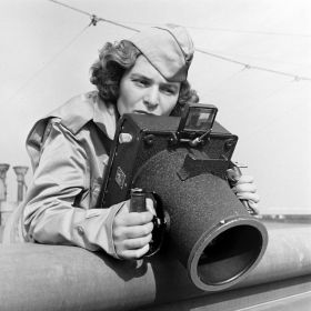Маргарет Бурк-Уайт - первая в мире женщина профессиональный фотокорреспондент.