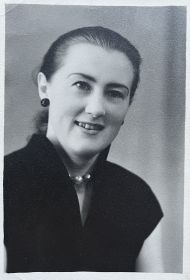 Моя бабушка Клавдия Васильевна Топилина (фотография 1958 года)