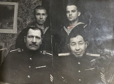 Прадедушка с командой на Научно - испытательном химическом полигоне военно морского флота.