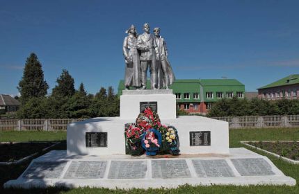 Воинский мемориал в Жиздре
