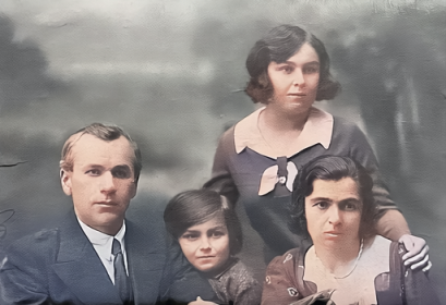 Семья Соукуп: Карел, Здена, Милада и Анна, 1930 год
