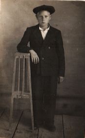 Первая послевоенная фотография, Александр 1946г