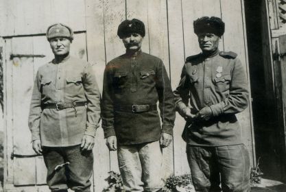 Аристарх Корнеевич с сослуживцами