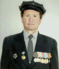 Иванов Лазарь Иванович с медалями