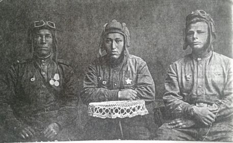 02.09.1944 г. Экипаж машины боевой. г. Мелец, Краковская область, Польша