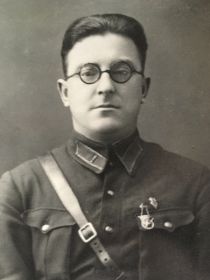 Капитан КУЗИКОВ П. А.