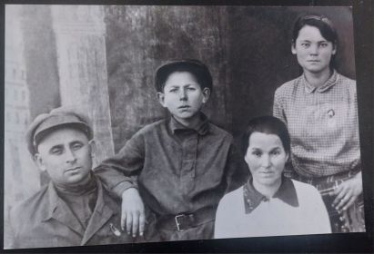 Гребенские казаки, Иваночкин Евсей с семьей, довоенные годы