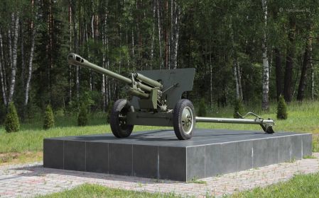 Захоронение: РОССИЯ: Калужская область, Юхновский район, деревня Долина, Воинский мемориал (рядом с 214 км Варшавского шоссе), Поле Памяти.
