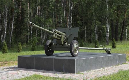 Захоронение: РОССИЯ: Калужская область, Юхновский район, деревня Долина, Воинский мемориал (рядом с 214 км Варшавского шоссе), Поле Памяти.