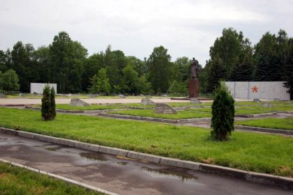 Захоронение: РОССИЯ: Калужская область, город Калуга, ул. Чичерина 28, Мемориальное воинское братское кладбище на территории «Пятницкого кладбища».