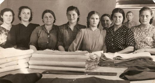 Мережкина Мария Семёновна в трудовом коллективе