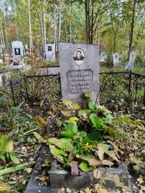 памятник Утробину Вениамину Петровичу,1926-1964гг
