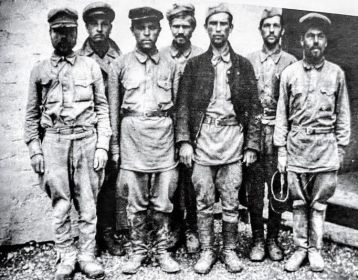 Stalag VII A Моосбург (Moosburg). Советские военнопленные.