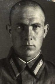 Старший лейтенант ЛОКТИОНОВ В. М.