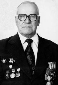 А. Д. Пивоваров после демобилизации