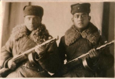 1946 г., 2 декабря, г.Витебск, Белоруссия. С Нигметовым Галимгали