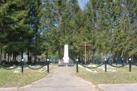 Захоронение: РОССИЯ: Новгородская область, Солецкий муниципальный район, город Сольцы, ул. Новгородская, братское воинское захоронение.