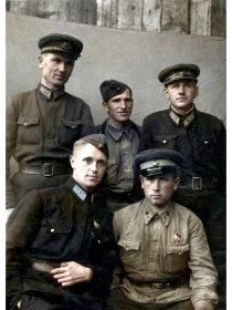 фотография из архива Героя Советского Союза Турикова Алексея Митрофановича