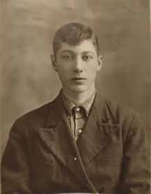 12.04.1940г. До начала войны один год и два месяца