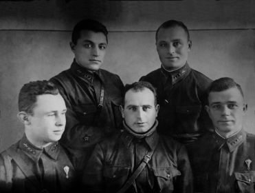 Фотография из архива семьи Еникеева Бакира Мустафовича.
