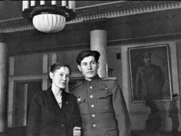 06 марта 1947г. С супругой- Екатериной Петровной.