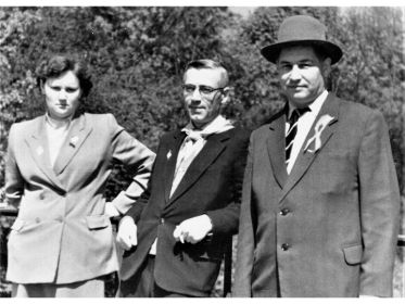 Школа №23. Завуч- Антонович Нина Павловна, директор (до 1957г.) Кесоян Георгий Рафаэлович, Ромась Валентин Акимович.