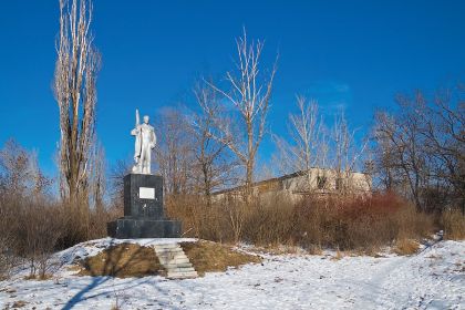 Памятник погибшим шахтёром на шахте им Буденного №21  в 1930 г.