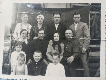 семья  родственники солдата