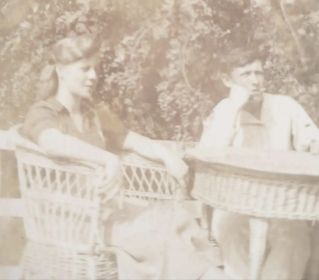 Огладков Иван Степанович с женой. 1938 год.