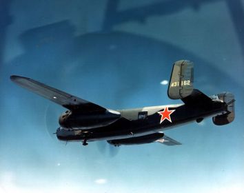 Бомбардировщик Б - 25 Митчелл. 1944 год.