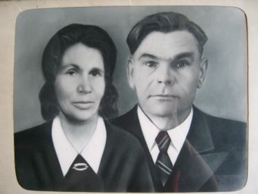 Демьян с женой Софьей. 1953 г.