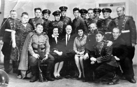 Образцово-показательный оркестр МВД СССР ОДОН им. Ф.Э.Дзержинского. Начальник оркестра и военный дирижер Подполковник Василий Михайлович Верченко (1911-1983)