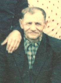 В деревне Тальцы, Селижаровского района, Тверской области (август 1958 года)