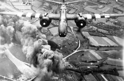 Ду́глас А-20 Хэ́вок/ДБ-7 Бо́стон (Douglas A-20 Havoc/DB-7 Boston), материальная часть 13 гвардейского дальнебомбардировочного Констанцского Краснознамённого полка.