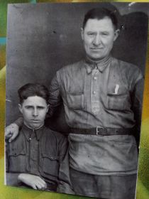 со своим боевым товарищем