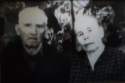 Родители Николая - Виктор Иванович и Надежда Ивановна Винокуровы
