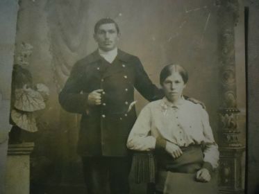 Отец Михаил и мать Александра
