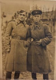 Фото с товарищем. Германия 12.12.1946г.