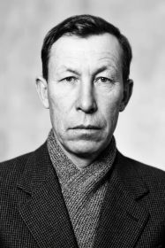 портрет Комаров Михаил Потапович, 9 мая 1923-5 августа 1980гг