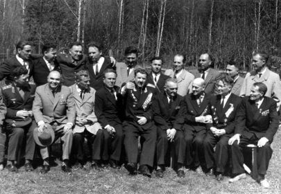 Встреча ветеранов полка (фотография из архива семьи Туриковых).